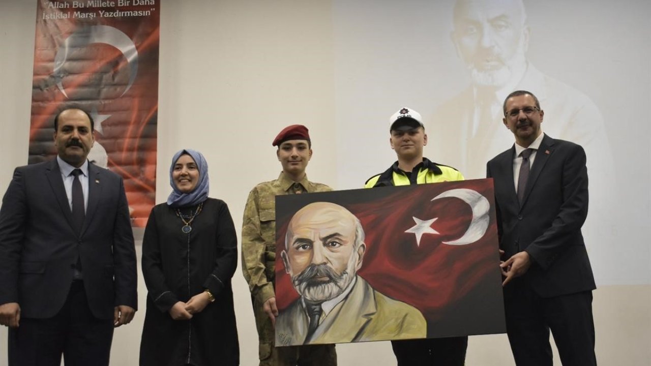 Havran’da 12 Mart İstiklâl Marşı’nın kabulü ve Mehmet Akif Ersoy’u anma programı düzenlendi