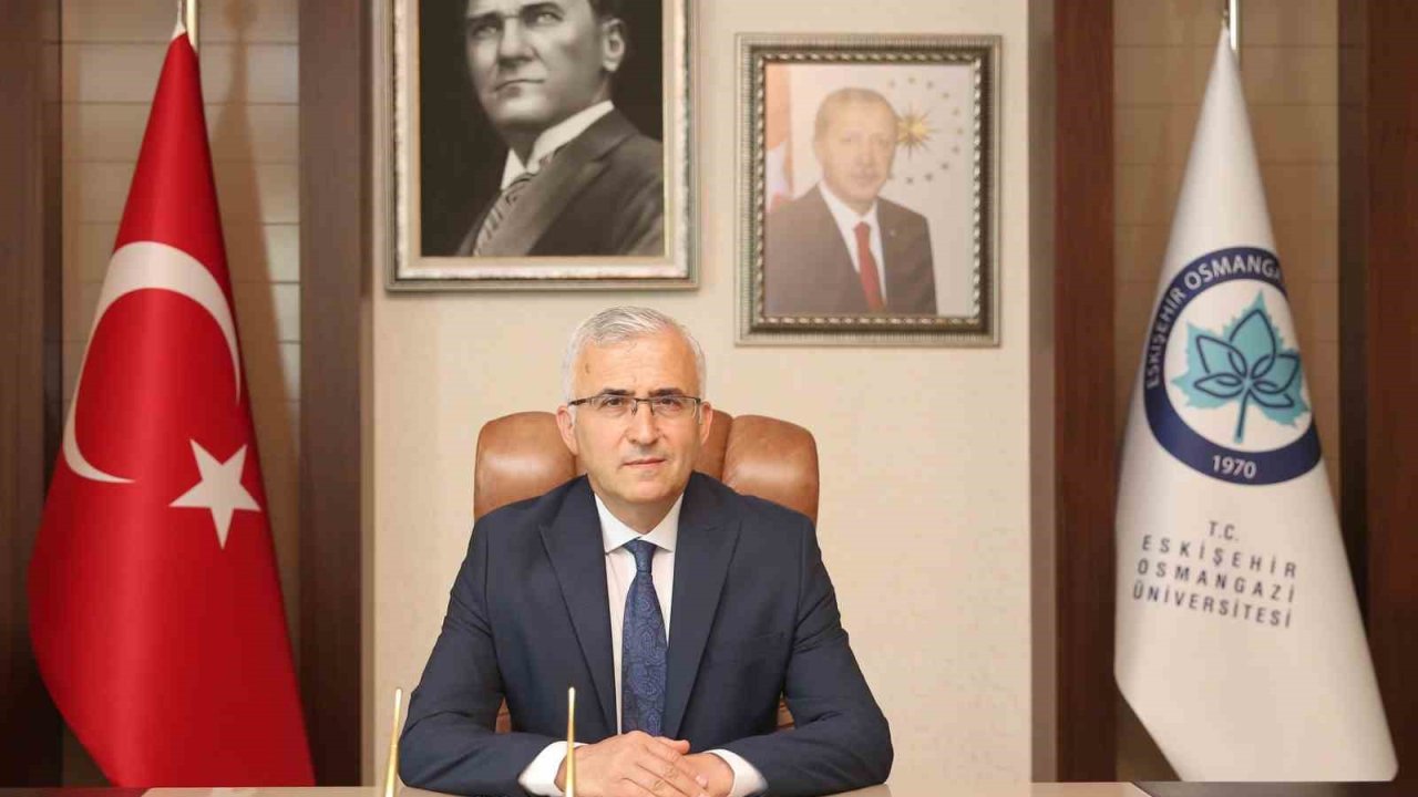 ESOGÜ Rektörü Prof. Dr. Kamil Çolak’tan Tıp Bayramı mesajı