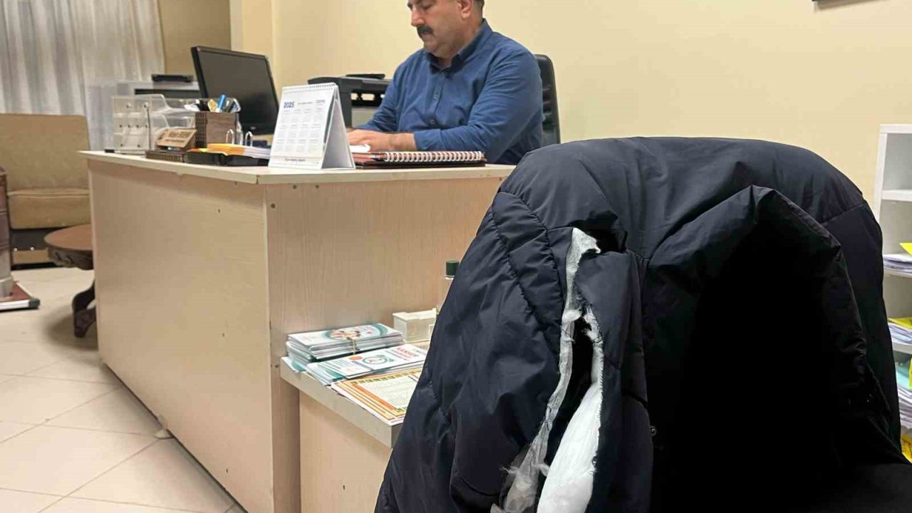 Mahalleye çöp döken 4 şahsa "Yapmayın" diyen muhtar darp edildi