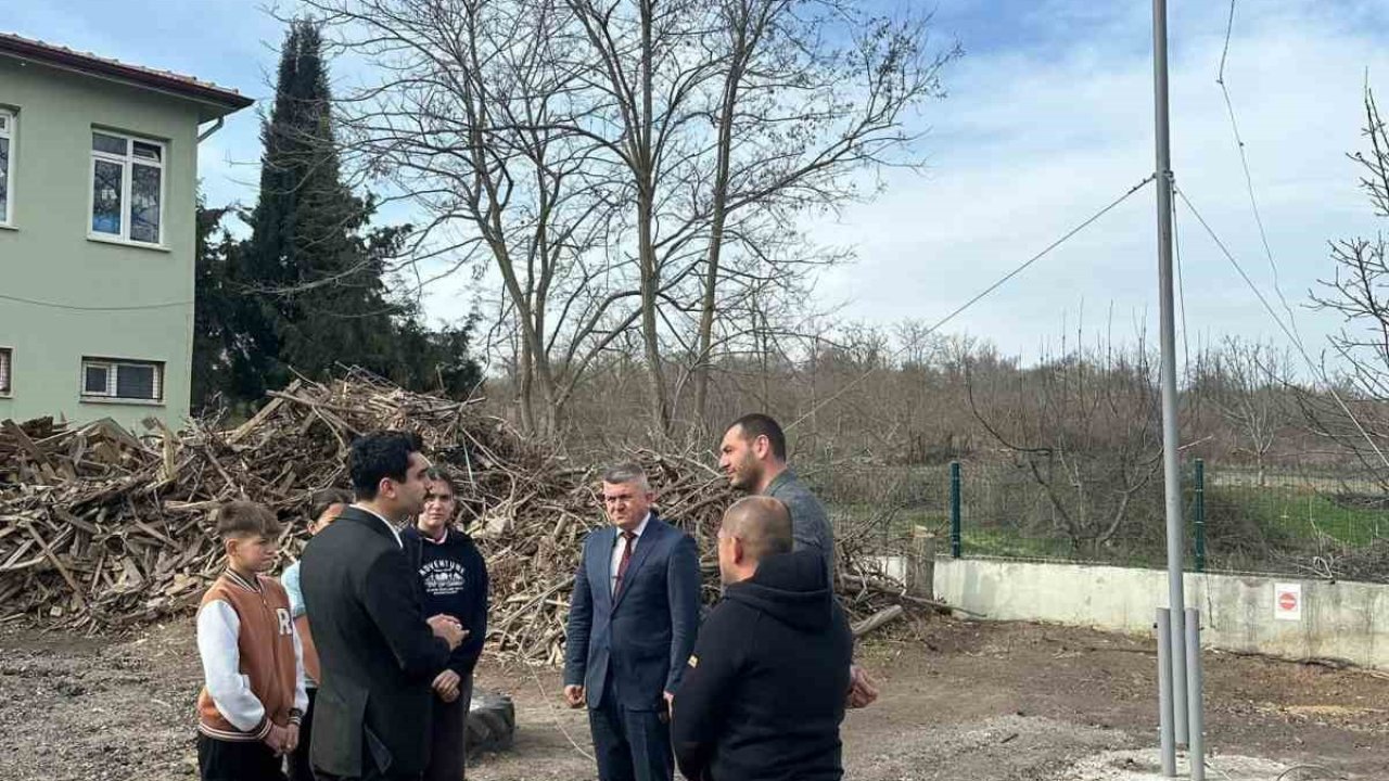 Enez’de öğrenciler yenilenebilir enerjiye dikkat çekti