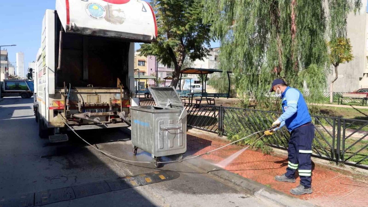 Akdeniz’de temizlik çalışmaları kesintisiz sürüyor