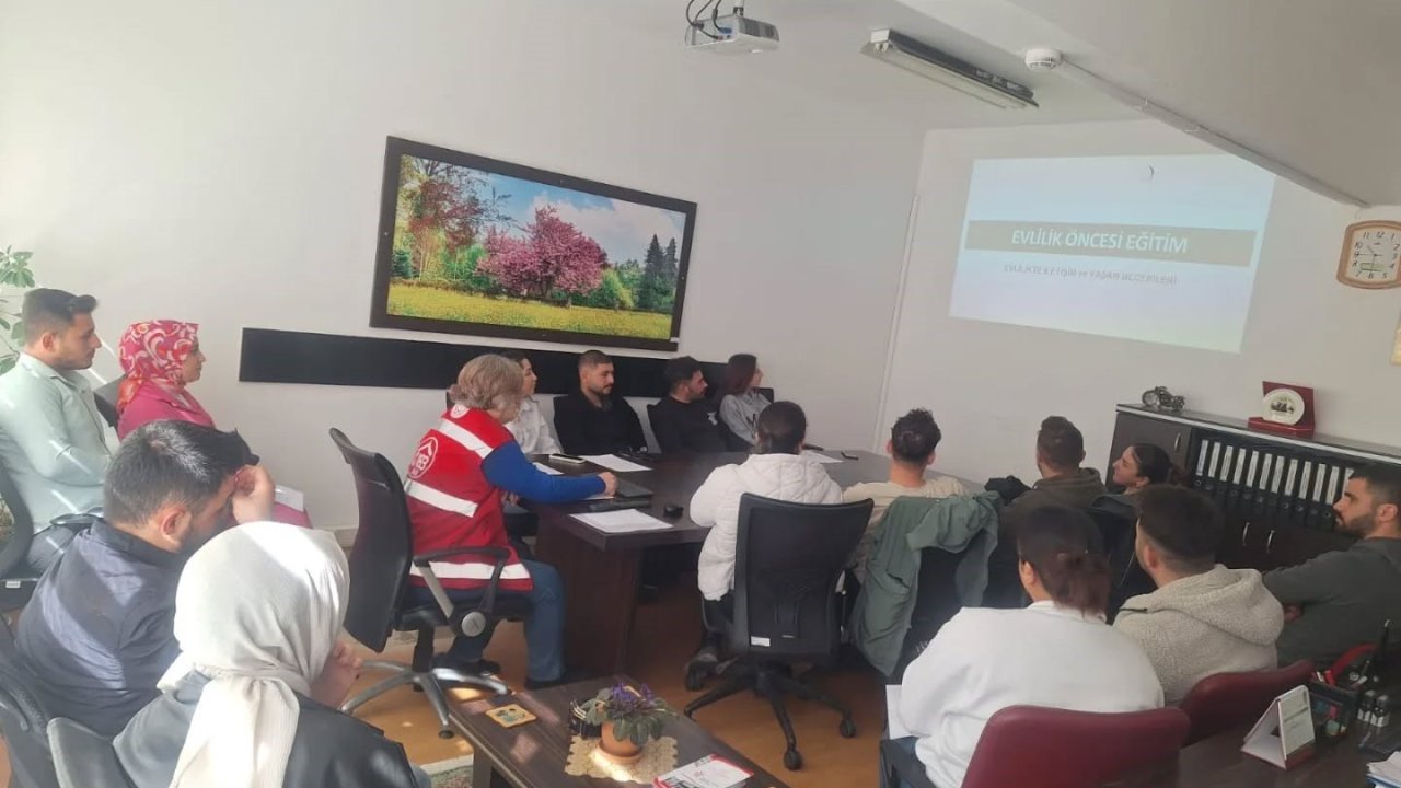 Sinop’ta genç çiftlere evlilik öncesi eğitim