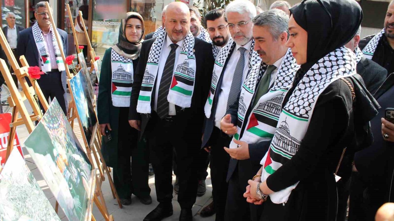 ‘Gazze’de Ramazan’ temalı sergi açıldı