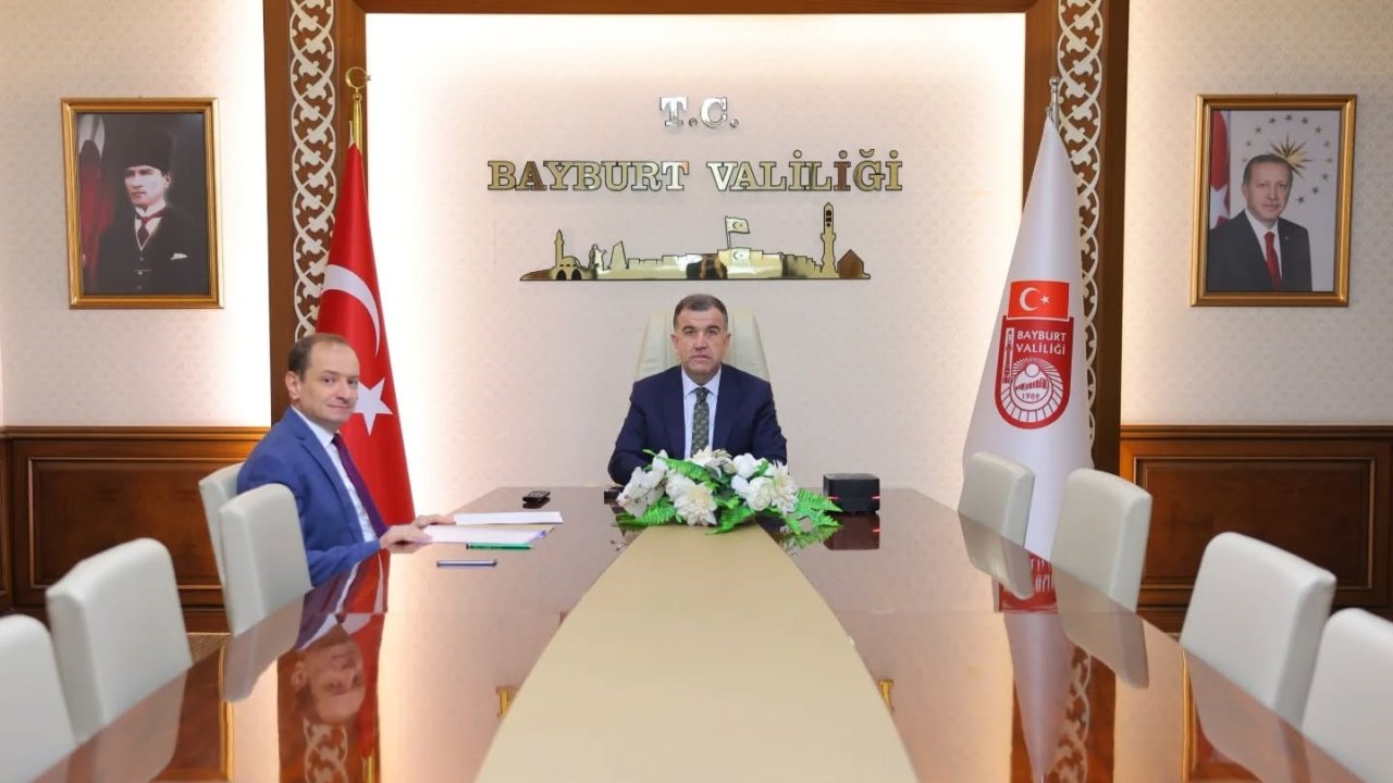 Vali Eldivan VKS toplantısına katıldı