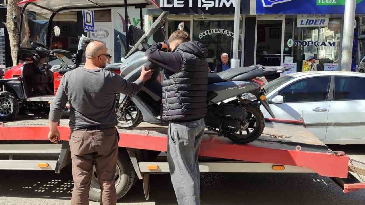 Zile’de tescilsiz ve plakasız motosikletlere sıkı denetim