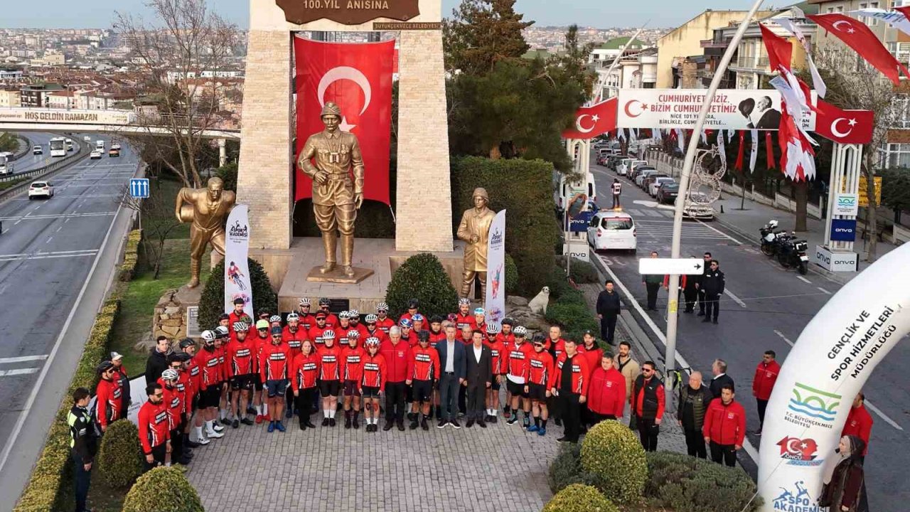 65 bisikletçi Çanakkale şehitleri anısına 300 kilometre pedal çevirecek
