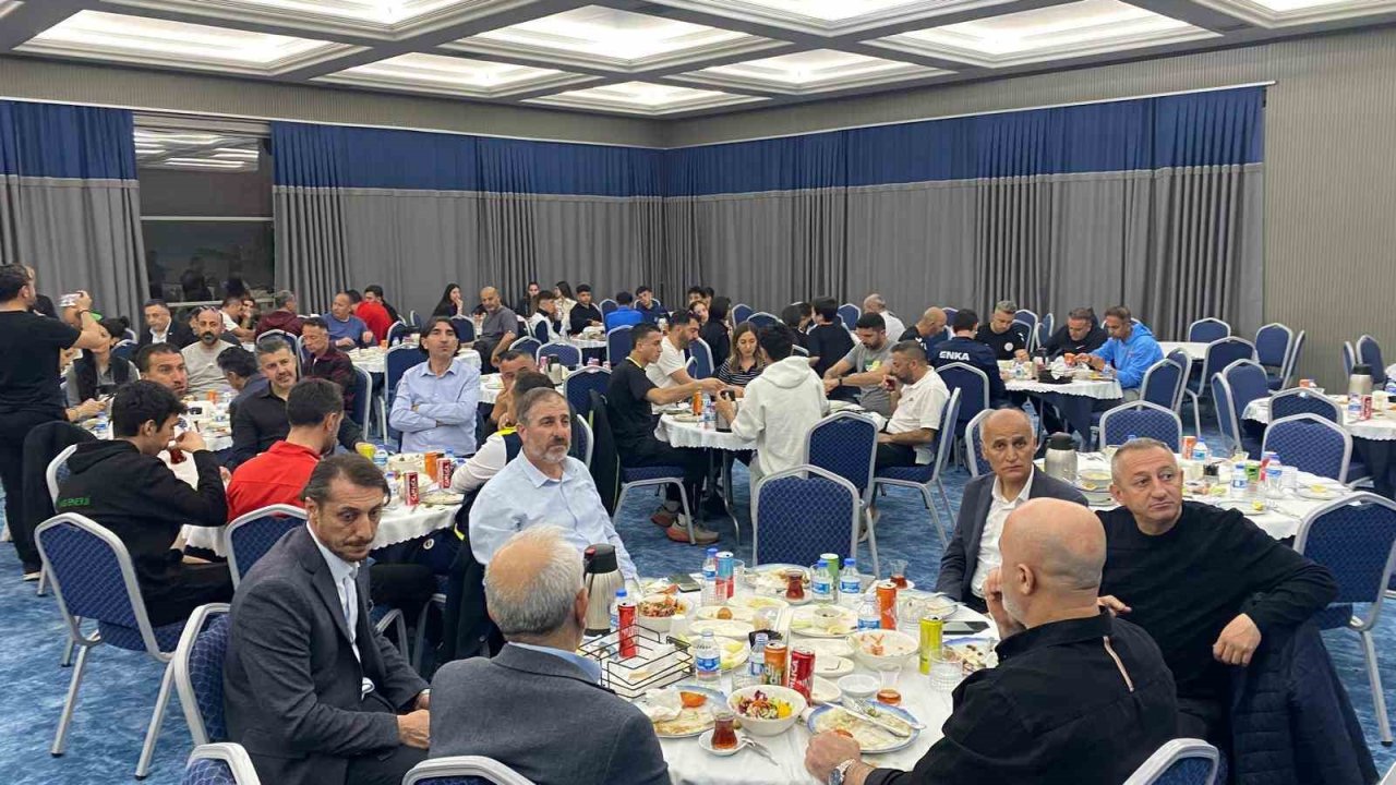 Darıca’da şampiyona öncesi iftar