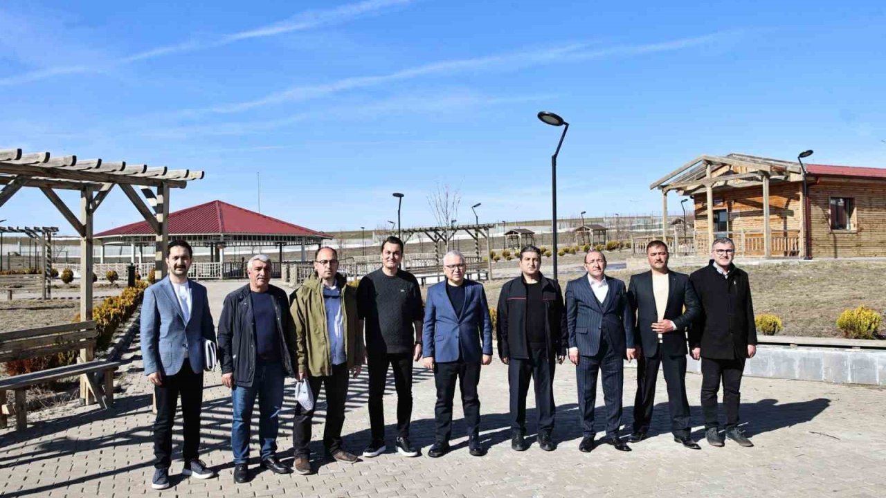 Sivas’ta sokak hayvanlarına geçici barınma ve rehabilitasyon merkezi kurulacak