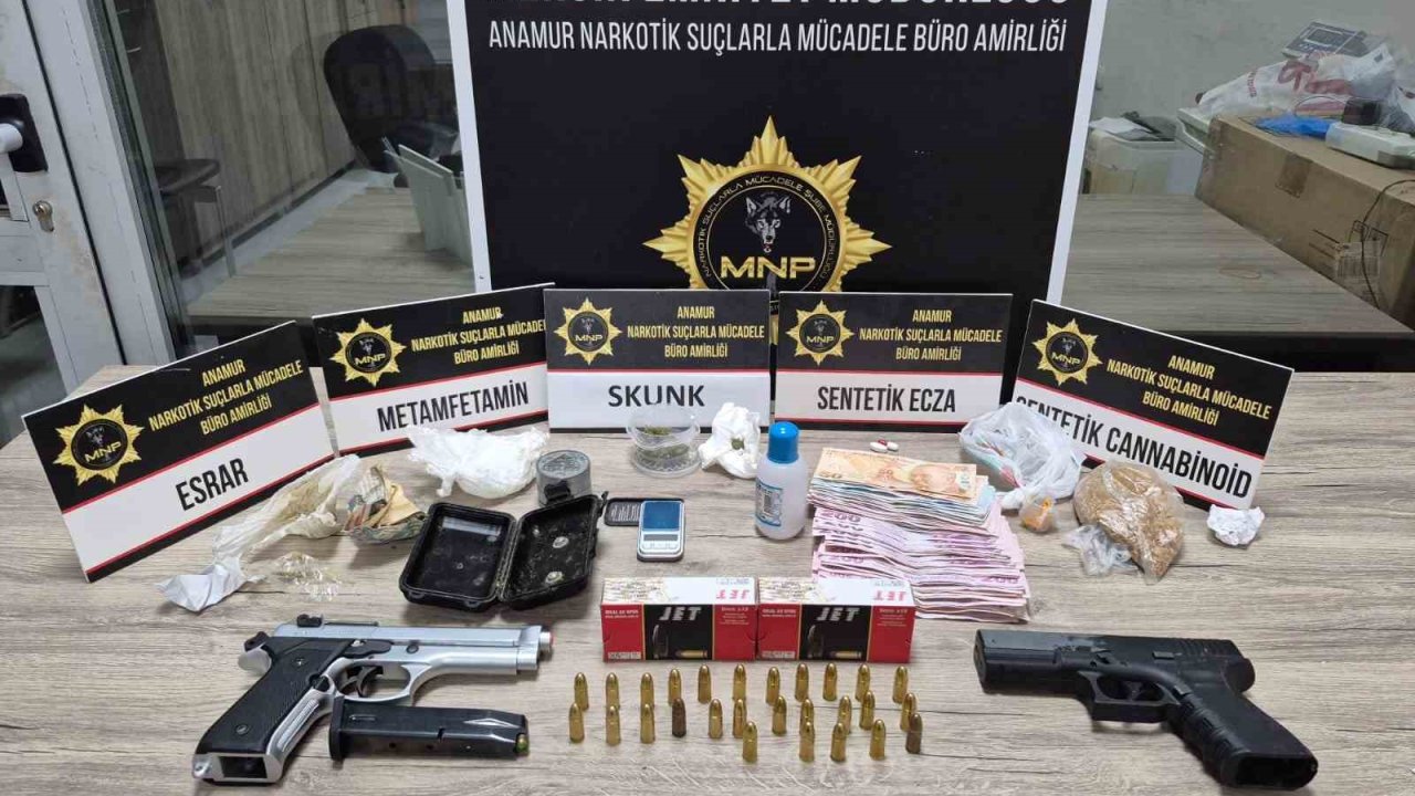 Uyuşturucu taciri 2 şüpheli tutuklandı