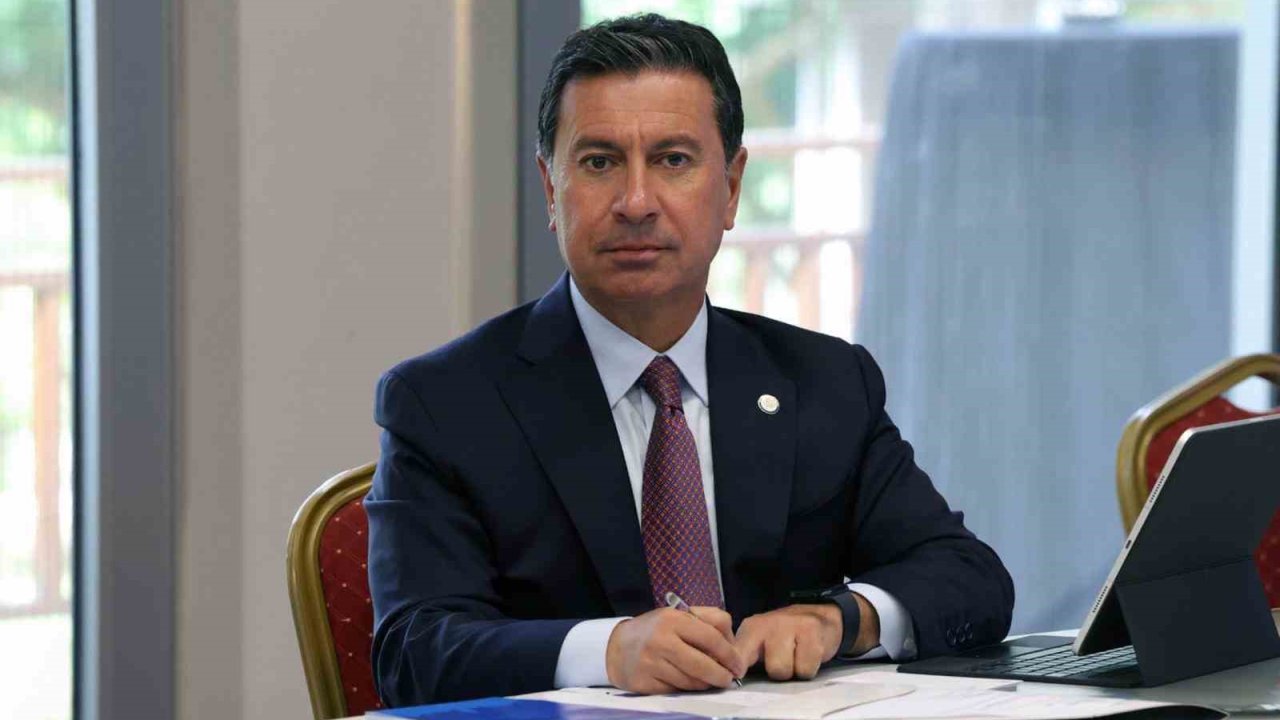 Büyükşehir’den 18 Mart’ta ‘Muğla Şehitler Albümü’ ve İlker Başbuğ söyleşisi