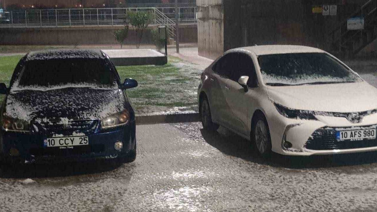 Gönen’de şiddetli yağış ve dolu etkili oldu