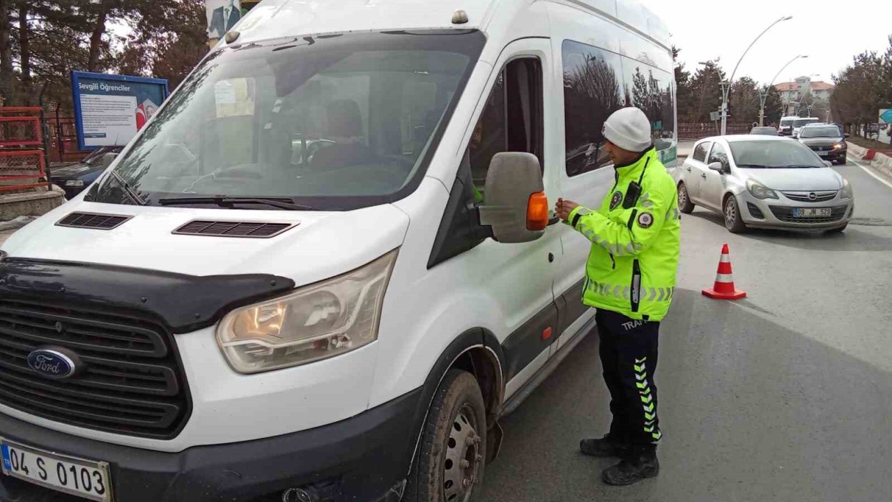 Ağrı’da okul servisi denetimleri gerçekleştirildi