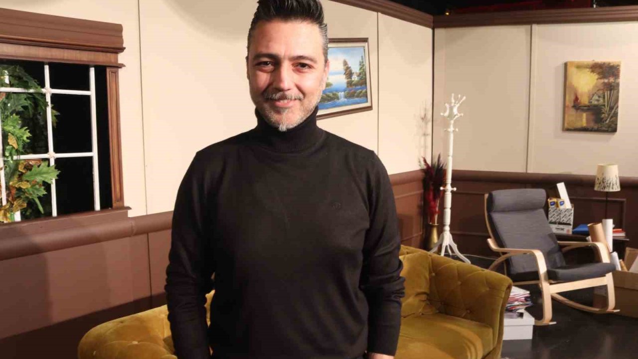 ‘Aşk Listesi’ İzmirli seyircilerle buluştu