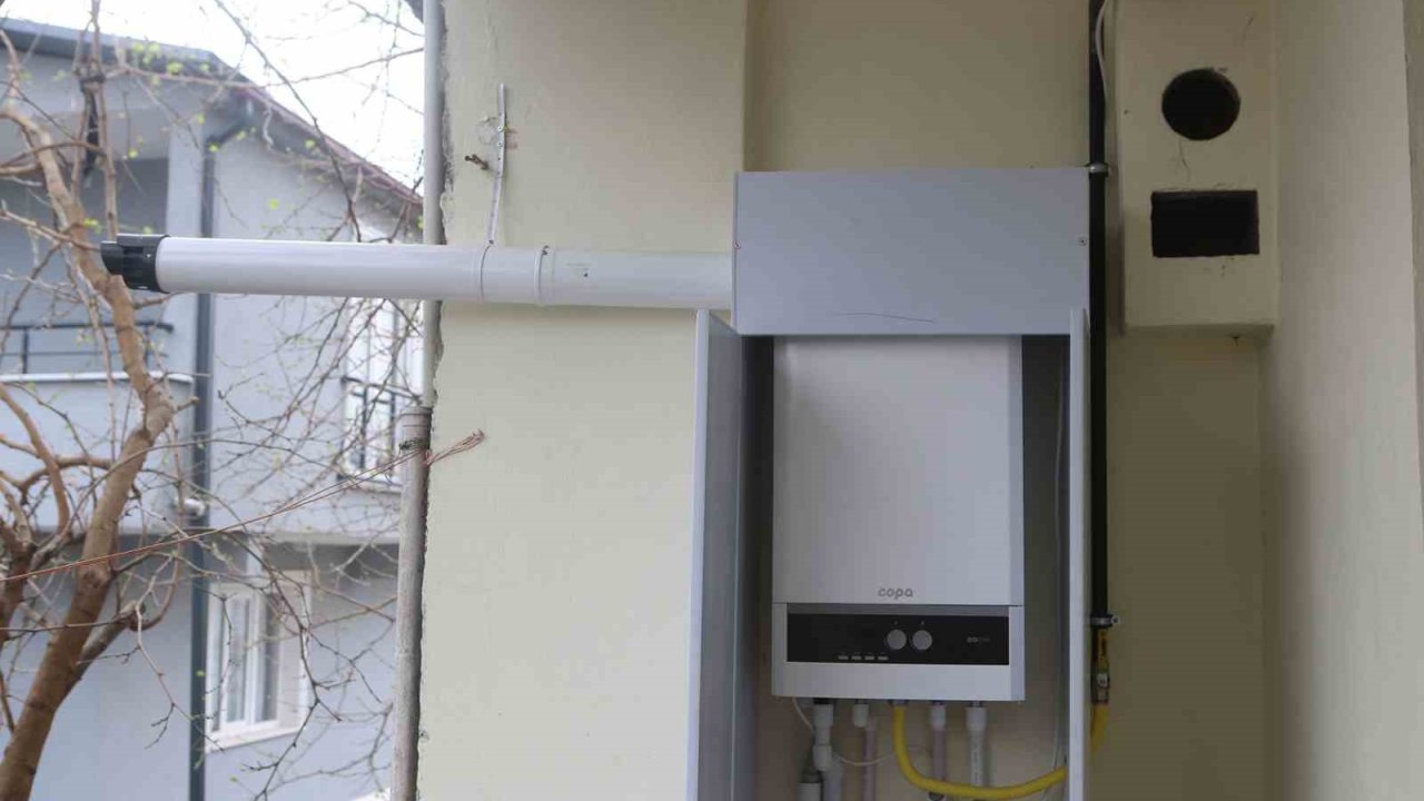 Sakarya Büyükşehir 250 hanede hem yürekleri hem yuvaları ısıttı