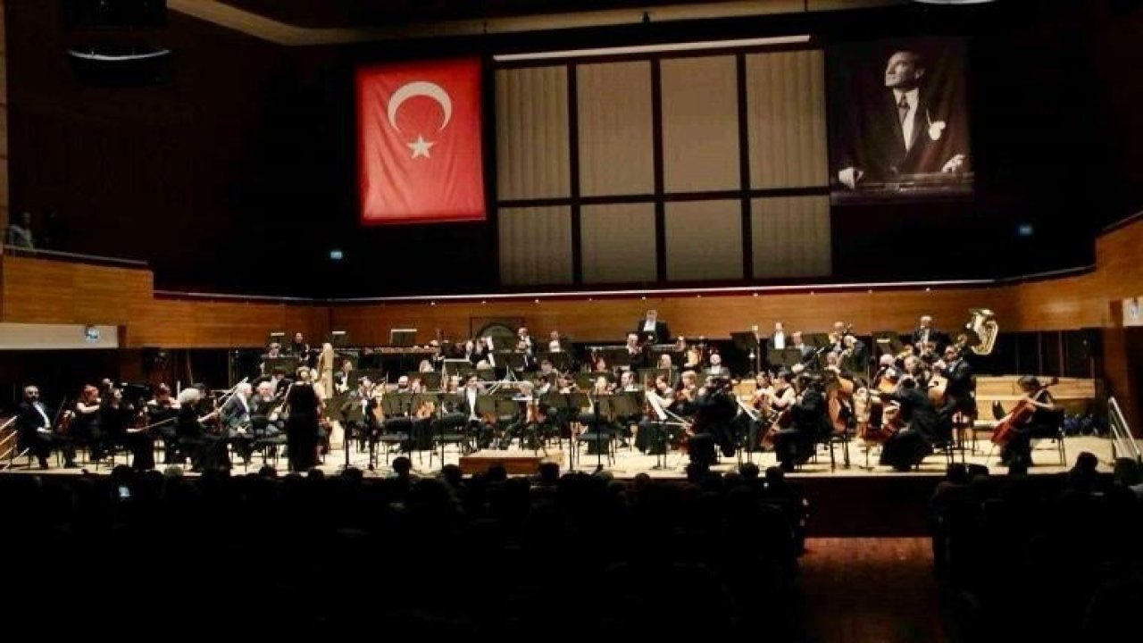 Prof. Dr. Ayhan Kızıl’ı 10. yıl anmak konseri