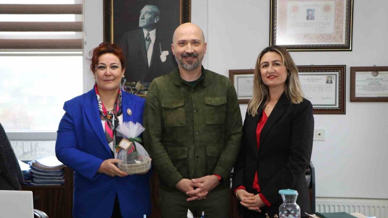 Başkan Arıkan, avukatları unutmadı