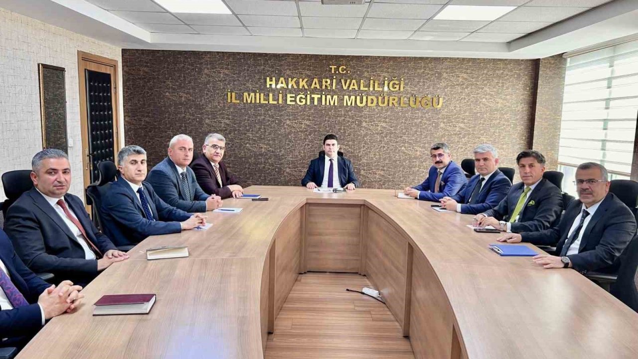 Hakkari’de okulların genel durumu değerlendirildi