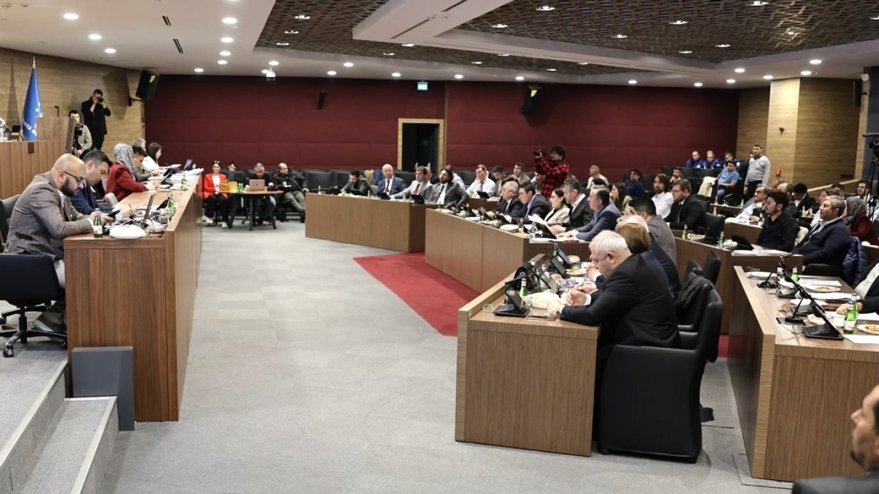 Kütahya Belediye Meclisi’nden ulaşımda indirim kararı