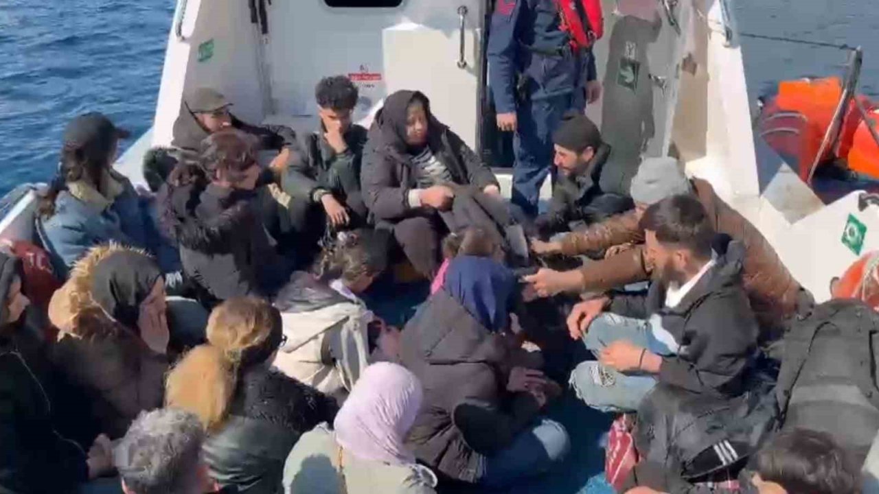 Bodrum’da 8’i çocuk 23 düzensiz göçmen yakalandı