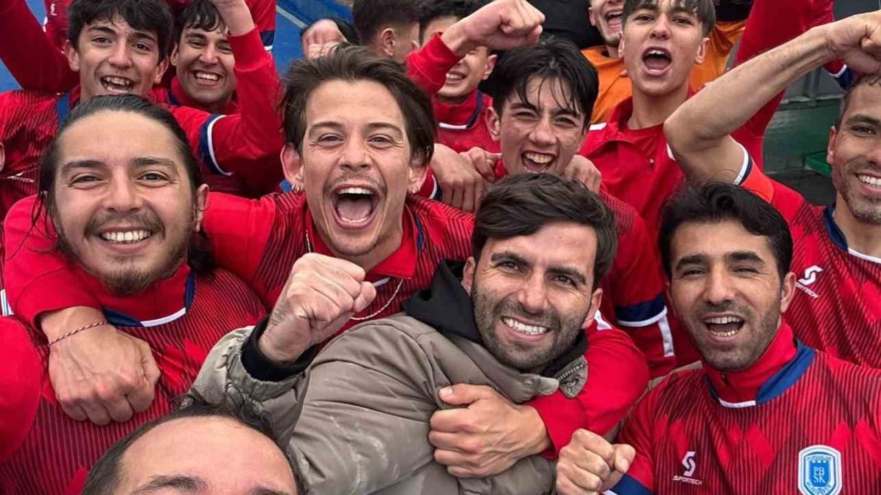 Pursaklar Belediye Spor Kulübü Hokey Takımı, namağlup Süper Lig’de