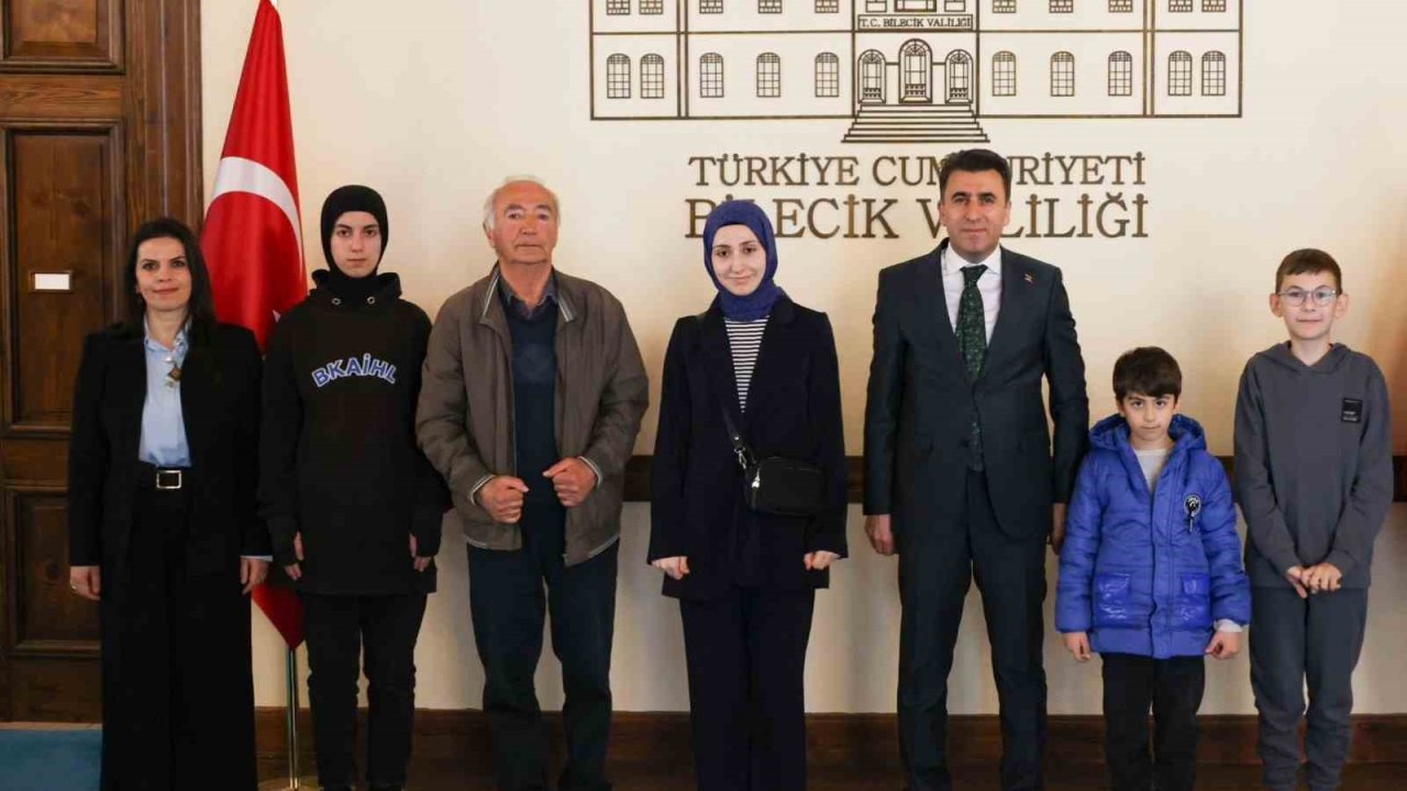 Bilecik’te yıl boyunca en çok kitap okuyanlara ödül