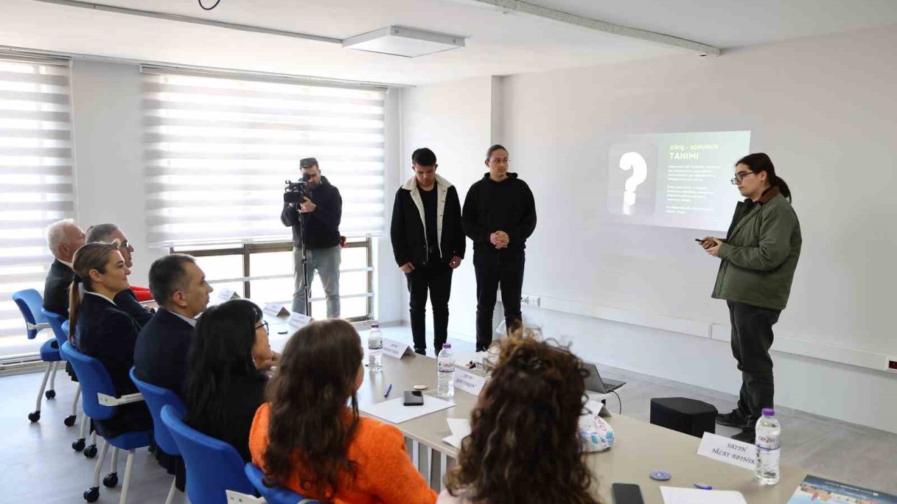 Cittaslow Fikir Maratonu’nda gençlerin projeleri ödüllendirildi