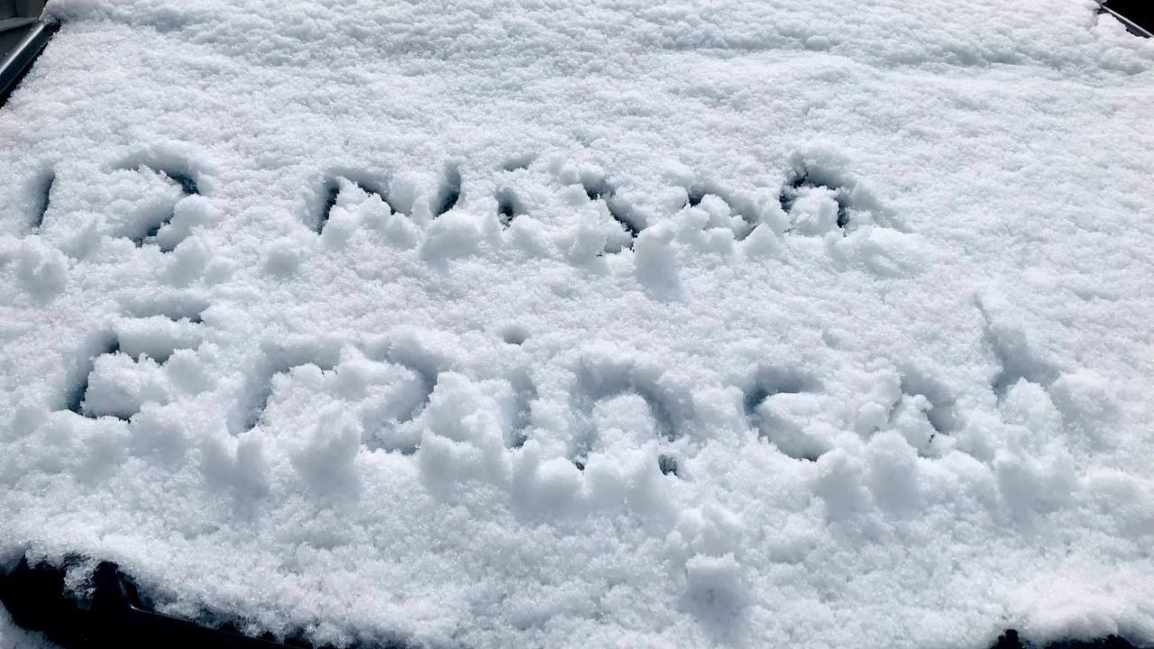 Erzincan’da nisan ayında kar sürprizi