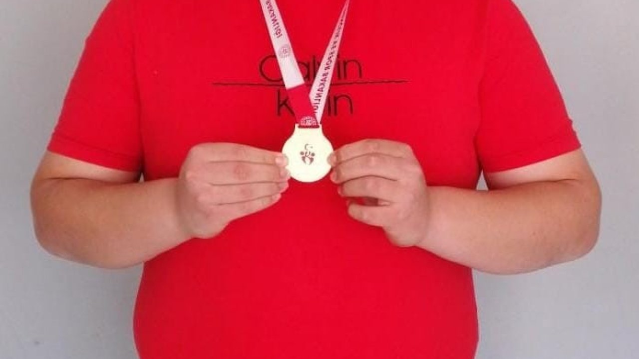 Özel öğrenciden büyük başarı