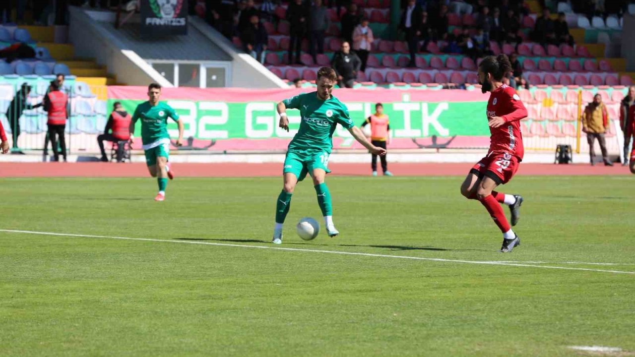 TFF 2. Lig: Isparta 32 Spor: 3 - Fethiyespor: 0
