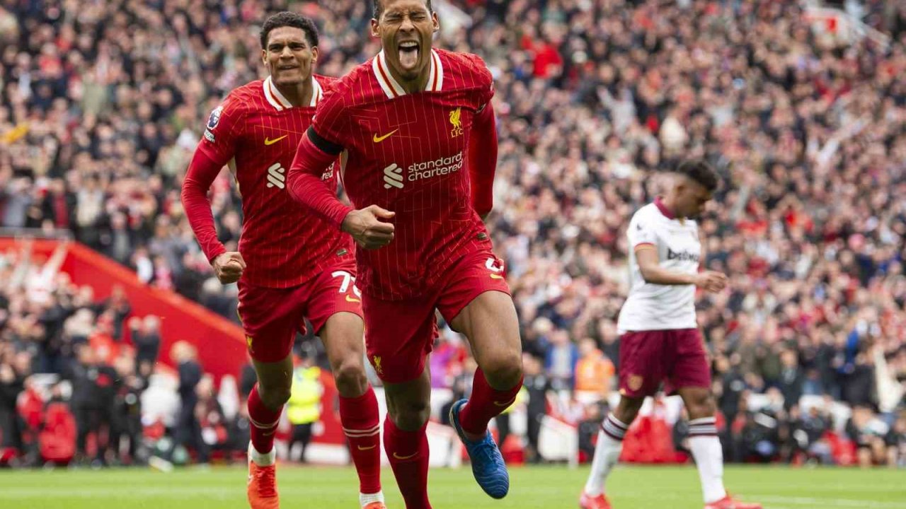 Liverpool evinde yendi, Arsenal ile farkı 13’e çıkardı