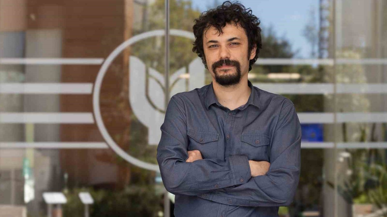 Gerçek dışı inançlara yönlenme nedenlerini araştırıyor