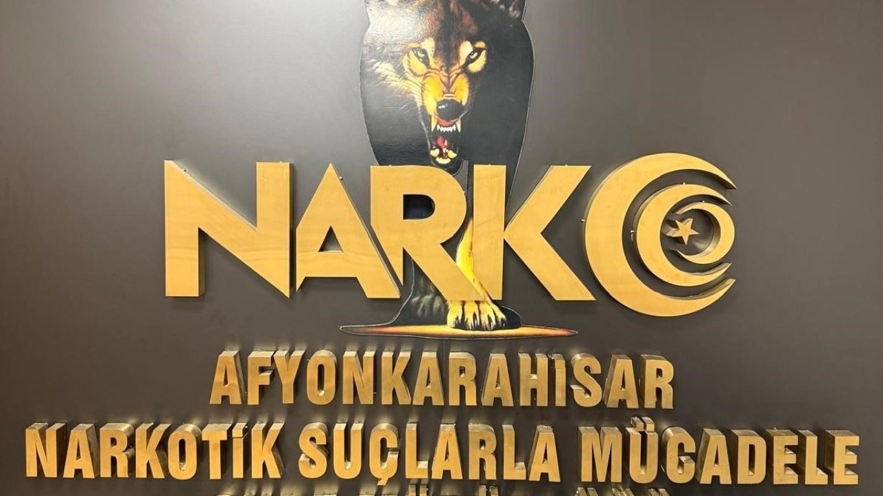 Araçta uyuşturucu ile yakalanan iki kişi gözaltına alındı