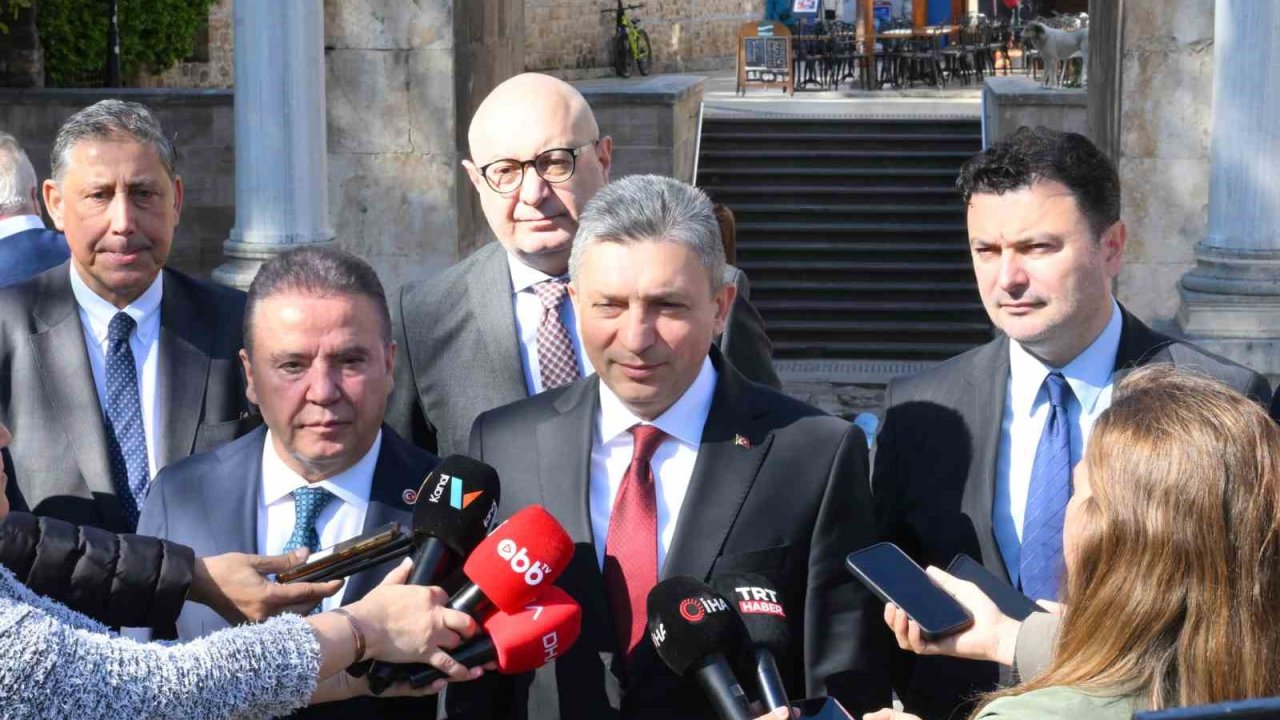Antalya’da turizm sezonu umutlu başladı: "Rekorları yeniden kıracağız"
