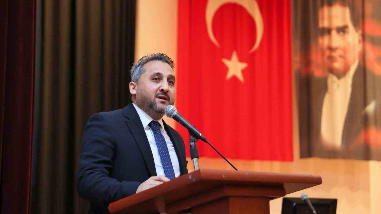 İzmir’de, Azerbaycan soykırımları paneli