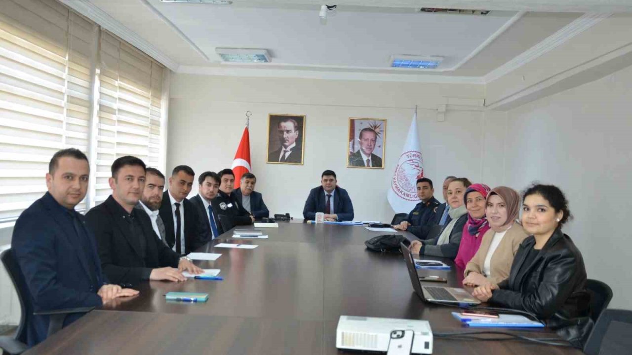 Emet’te Kadına Yönelik Şiddetle Mücadele toplantısı