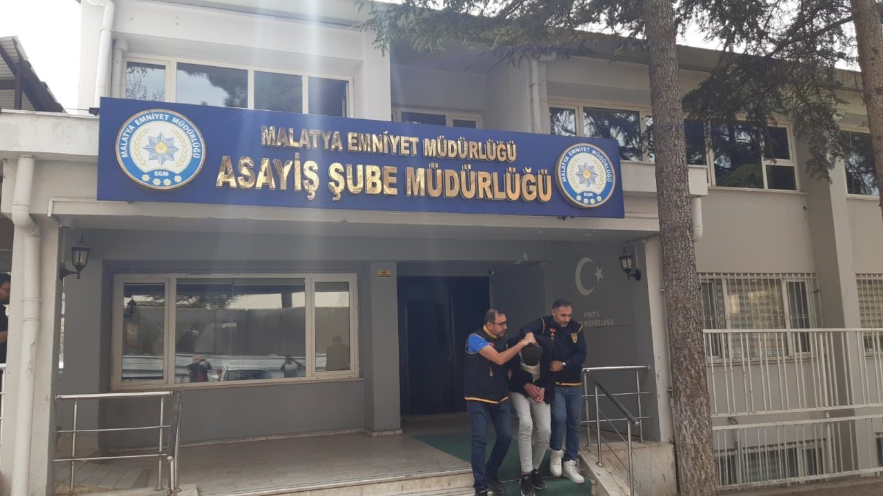 Malatya’da ilginç dolandırıcılık olayı: Bilezik siparişini sahibi gibi alarak kuyumcuyu dolandırdı