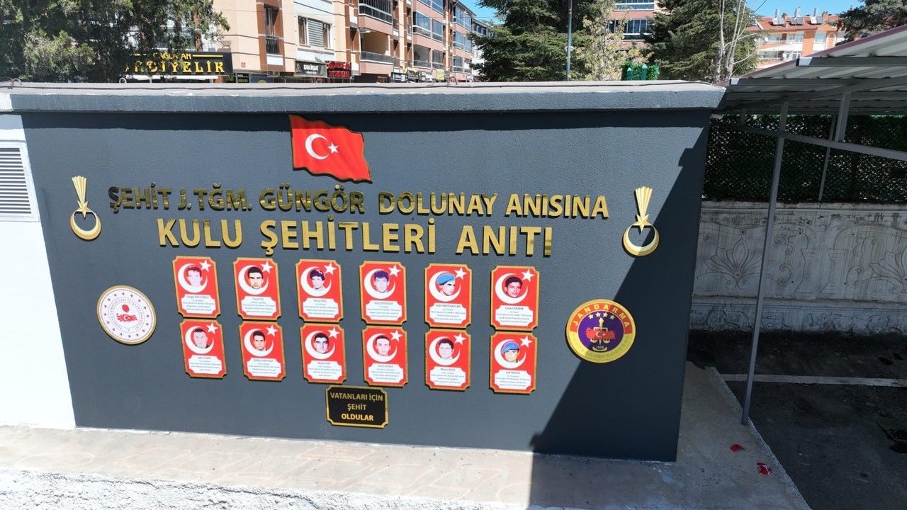 Kulu’da şehitler için anıt yapıldı