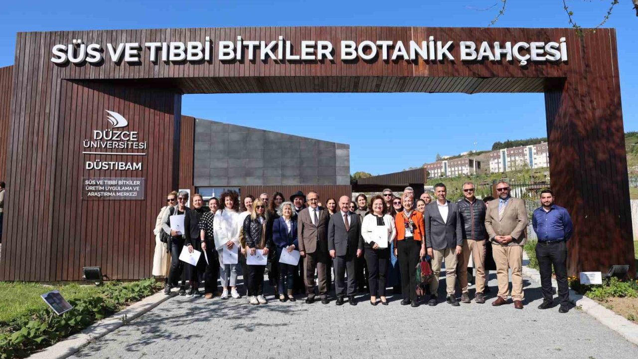 Anadolu’nun ağaçları sergisi açıldı