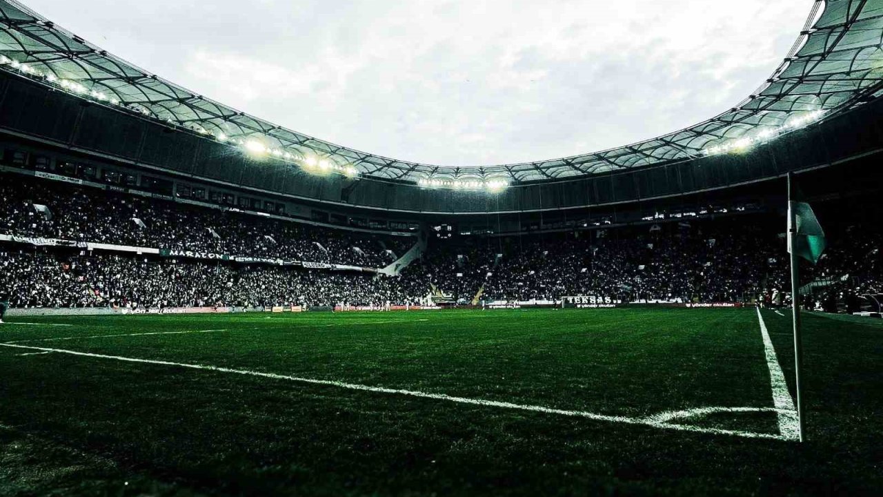 Bursaspor’da gelecek sezon kombineleri 23 bini aştı
