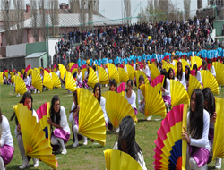 Kars'ta 19 Mayıs Çoşkuyla Kutlandı