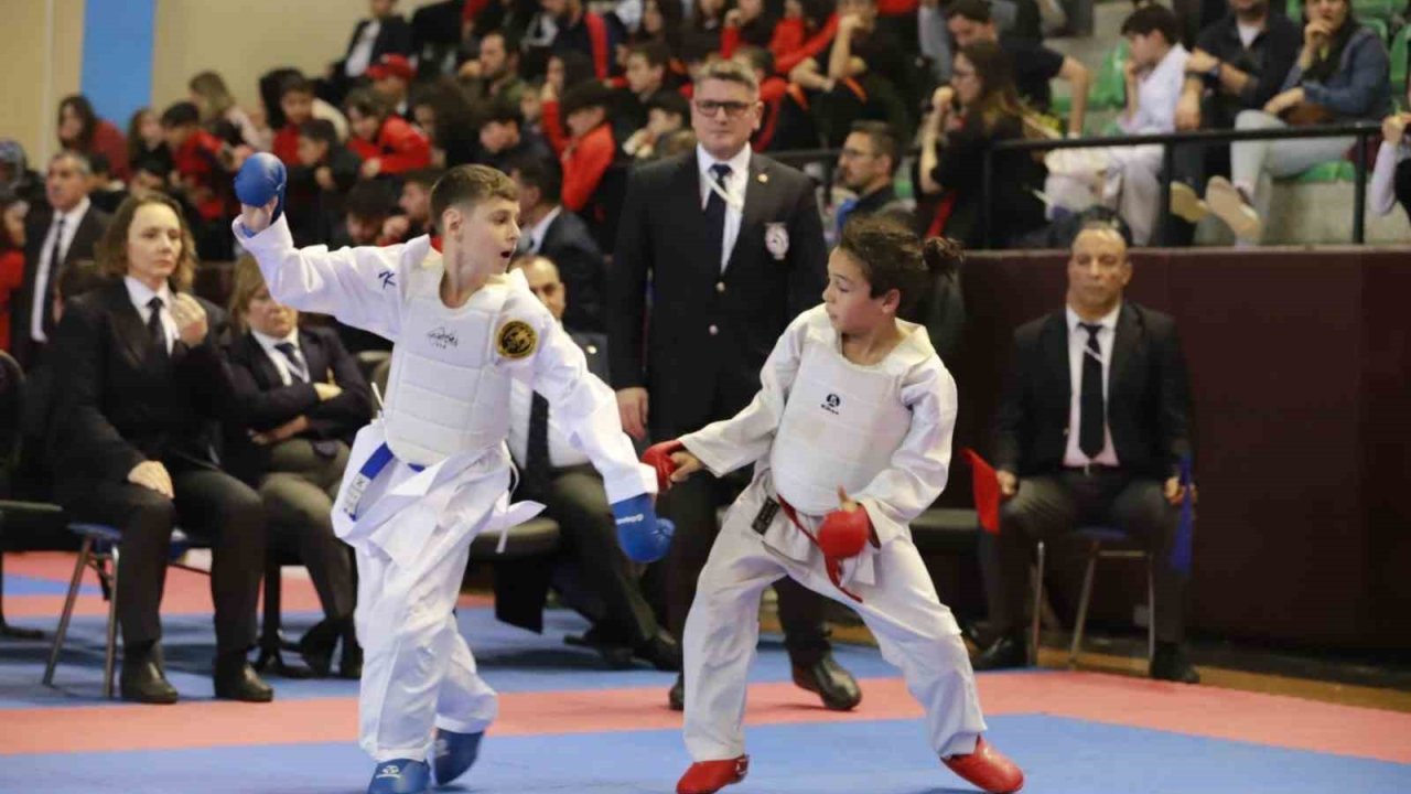 Karatede grup heyecanı Denizli’de başlıyor