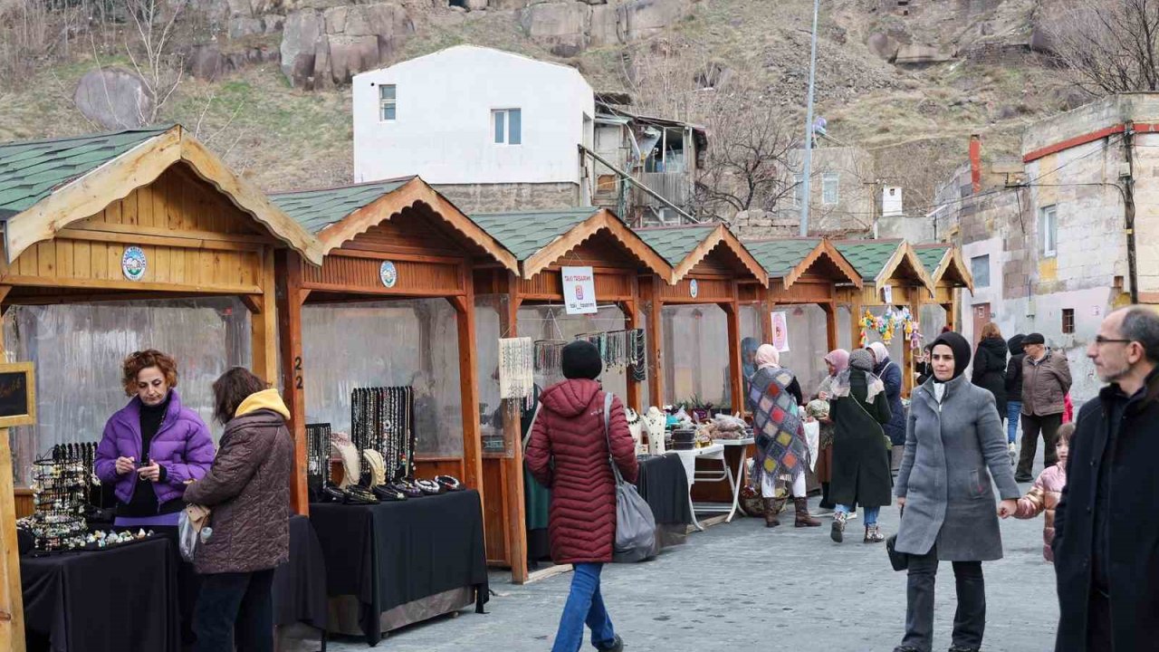 Talas’ta bu Pazar Nisan ayının ikinci ’Maharetli Elleri’