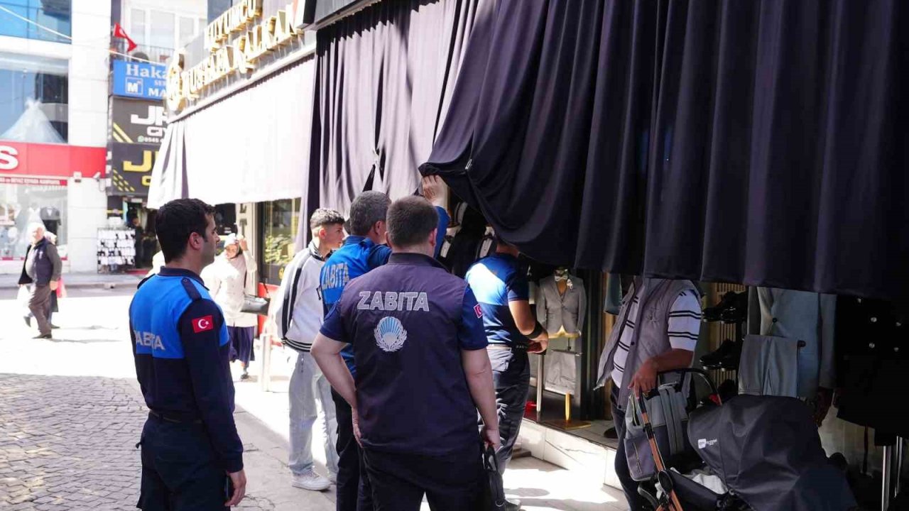 Kaldırım işgaline karşı denetimleri sürdürüyor