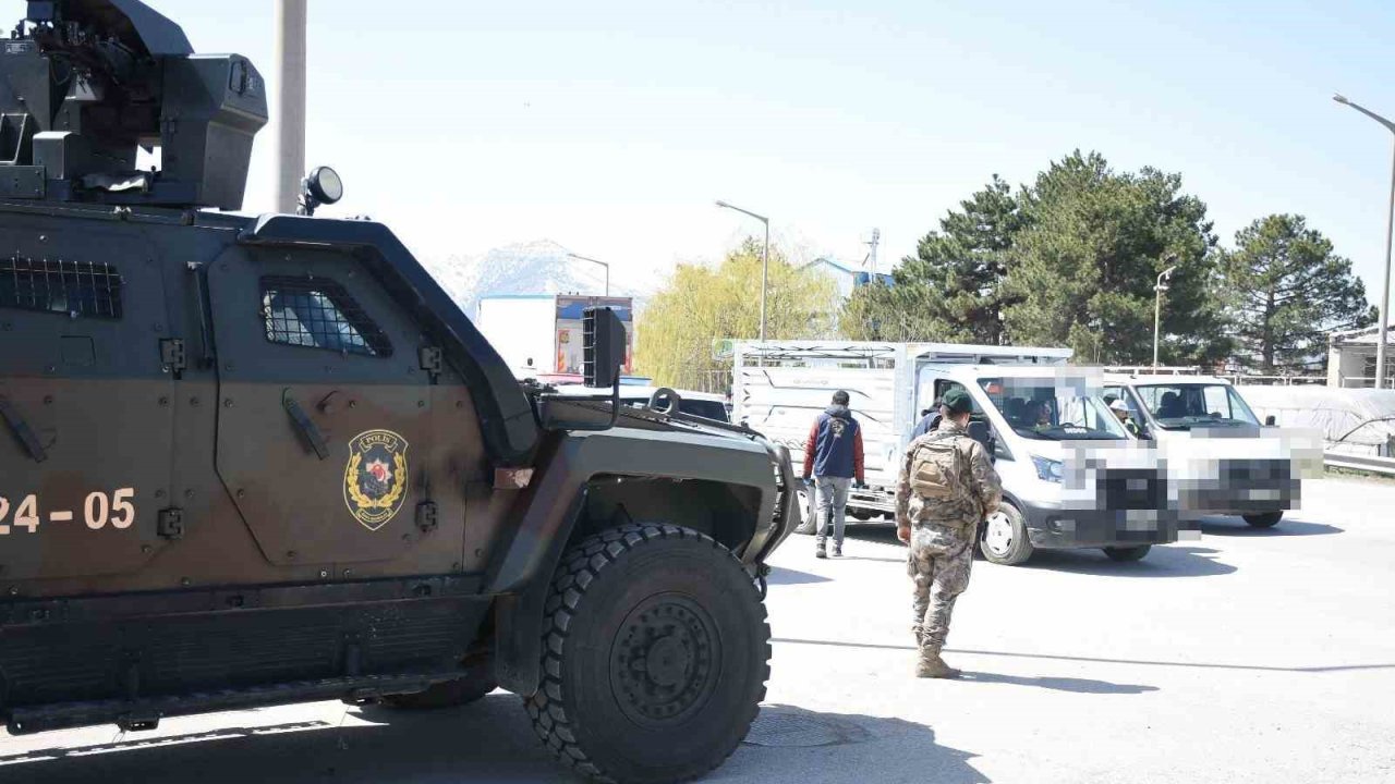 Erzincan’da 20 ekip, 172 personelle huzur ve güven uygulaması