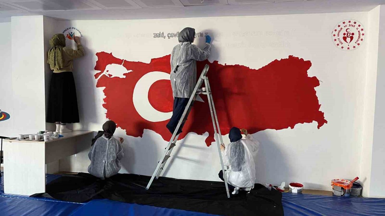 Güreş salonu renklendi