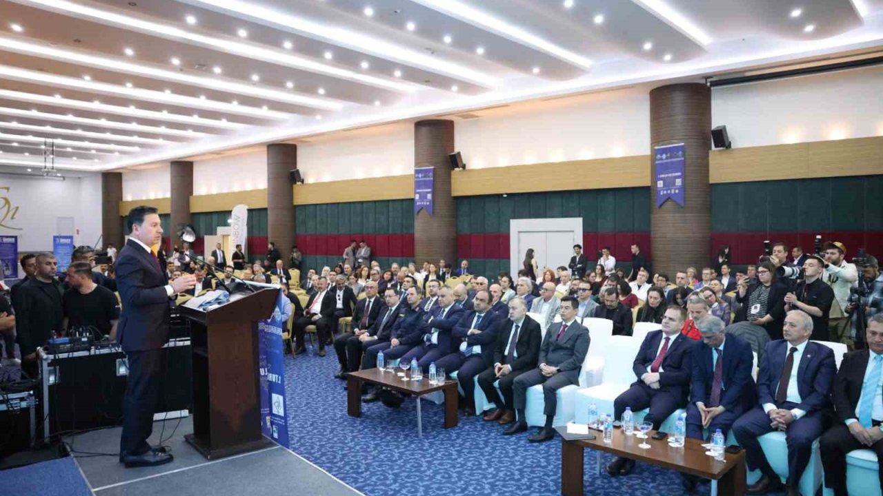 Başkan Aras’tan planlı gelişim ve ortak yatırım çağrısı