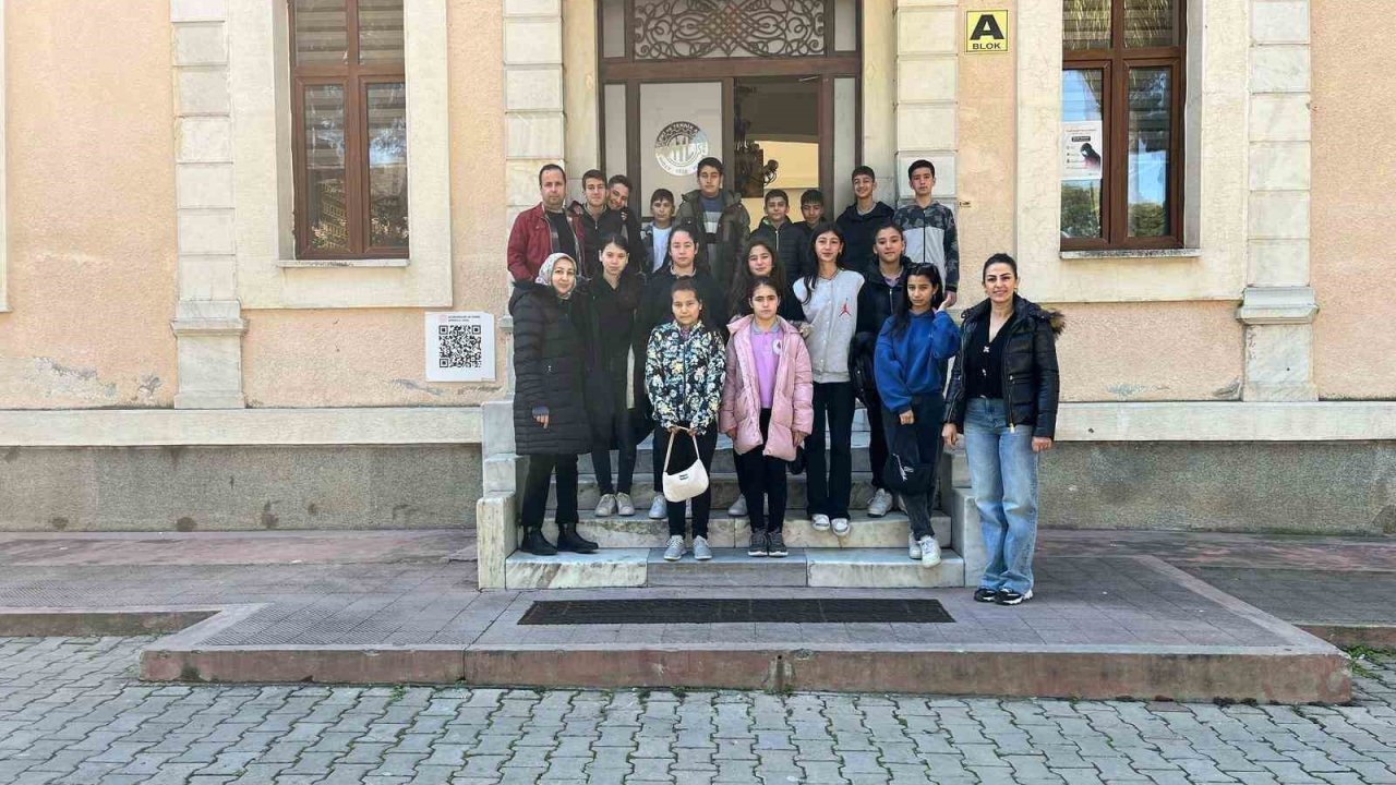 Baltaköy Ortaokulu öğrencilerine mesleki Eğitim tanıtıldı