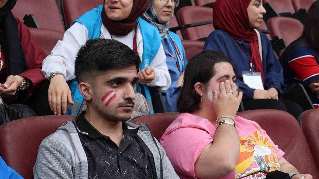 Elazığ’da ’Maça gidiyoruz’ projesi yürekleri ısıttı