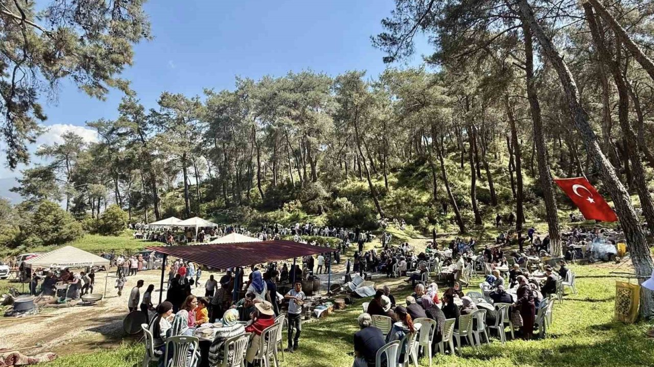 Kuyucak’ta 40 yıllık gelenek bu yıl da sürdü