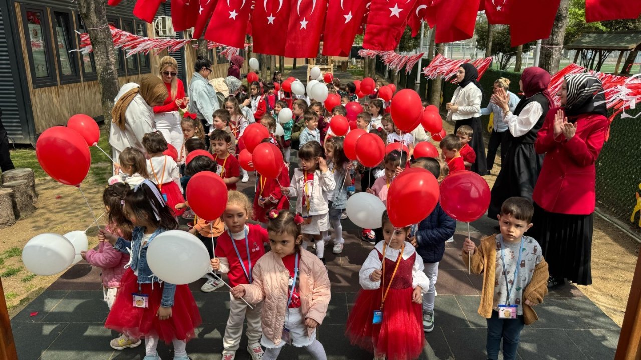 Çocuklar 23 Nisan’ı gururla kutladı